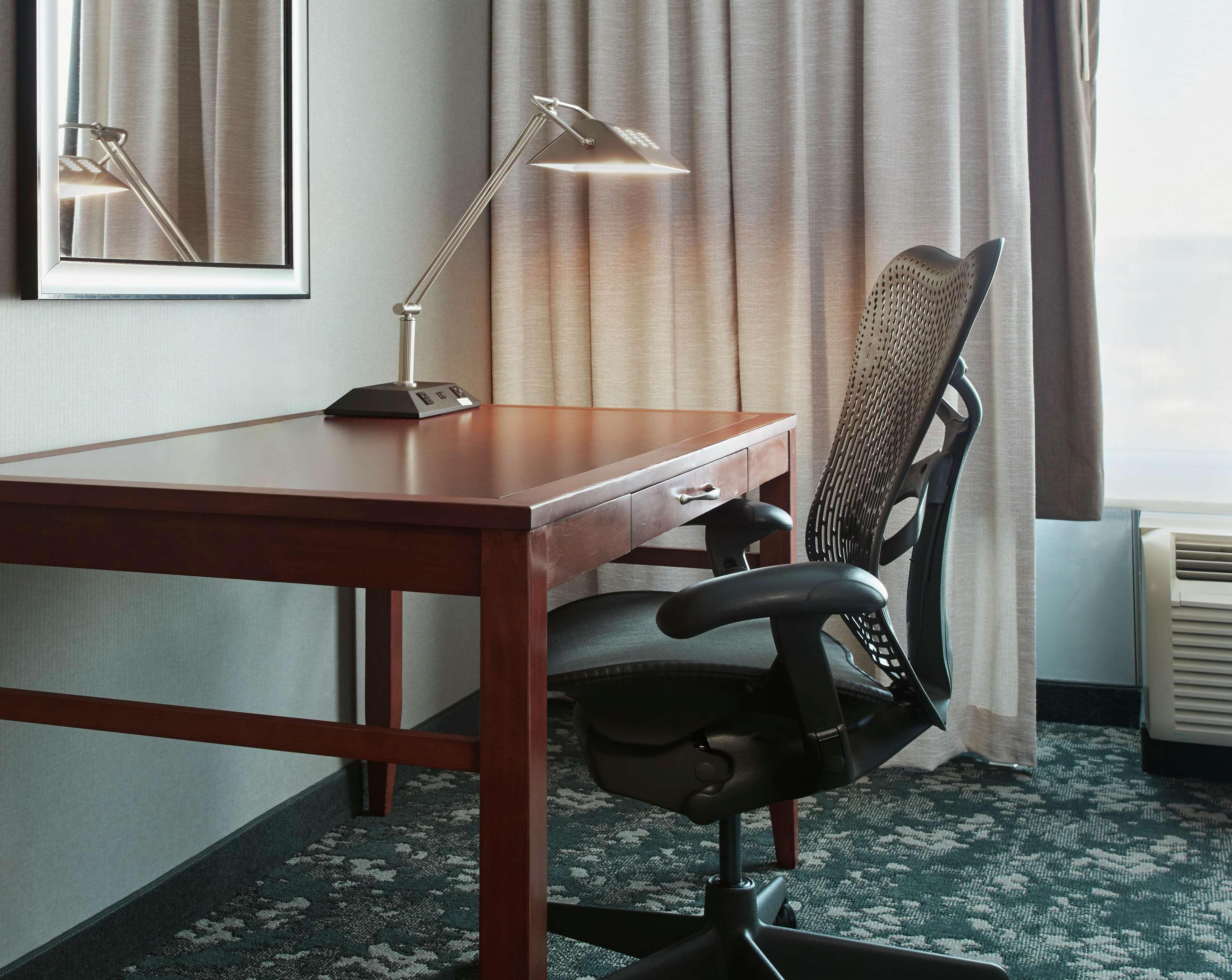 Hilton Garden Inn Schaumburg Eksteriør billede
