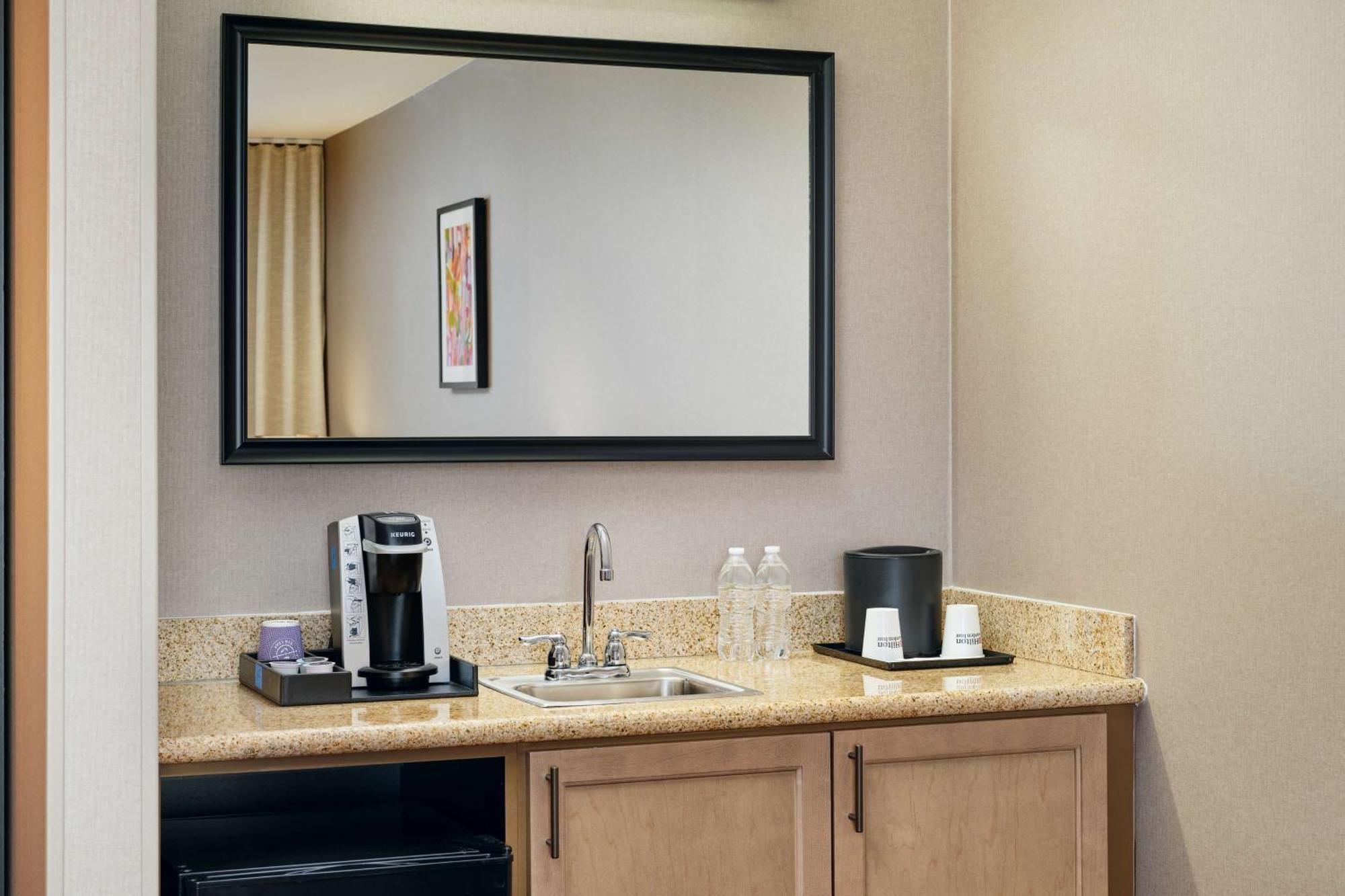 Hilton Garden Inn Schaumburg Eksteriør billede